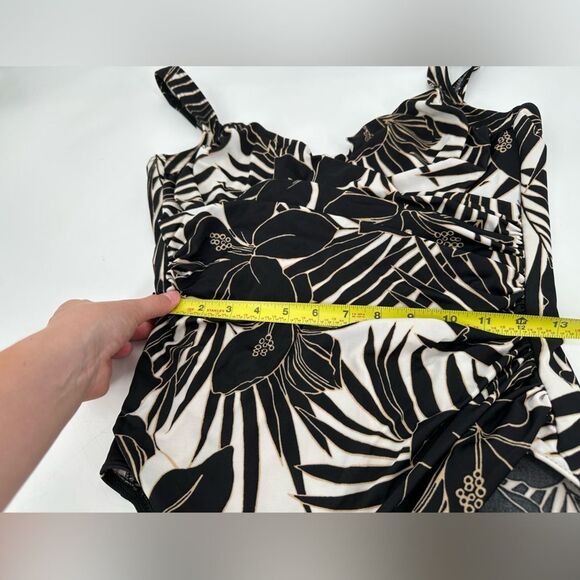 Miraclesuit Sanibel Swimsuit One Piece Underwire Padless Sz 16 Palm Hibiscus - Picture 9 of 10